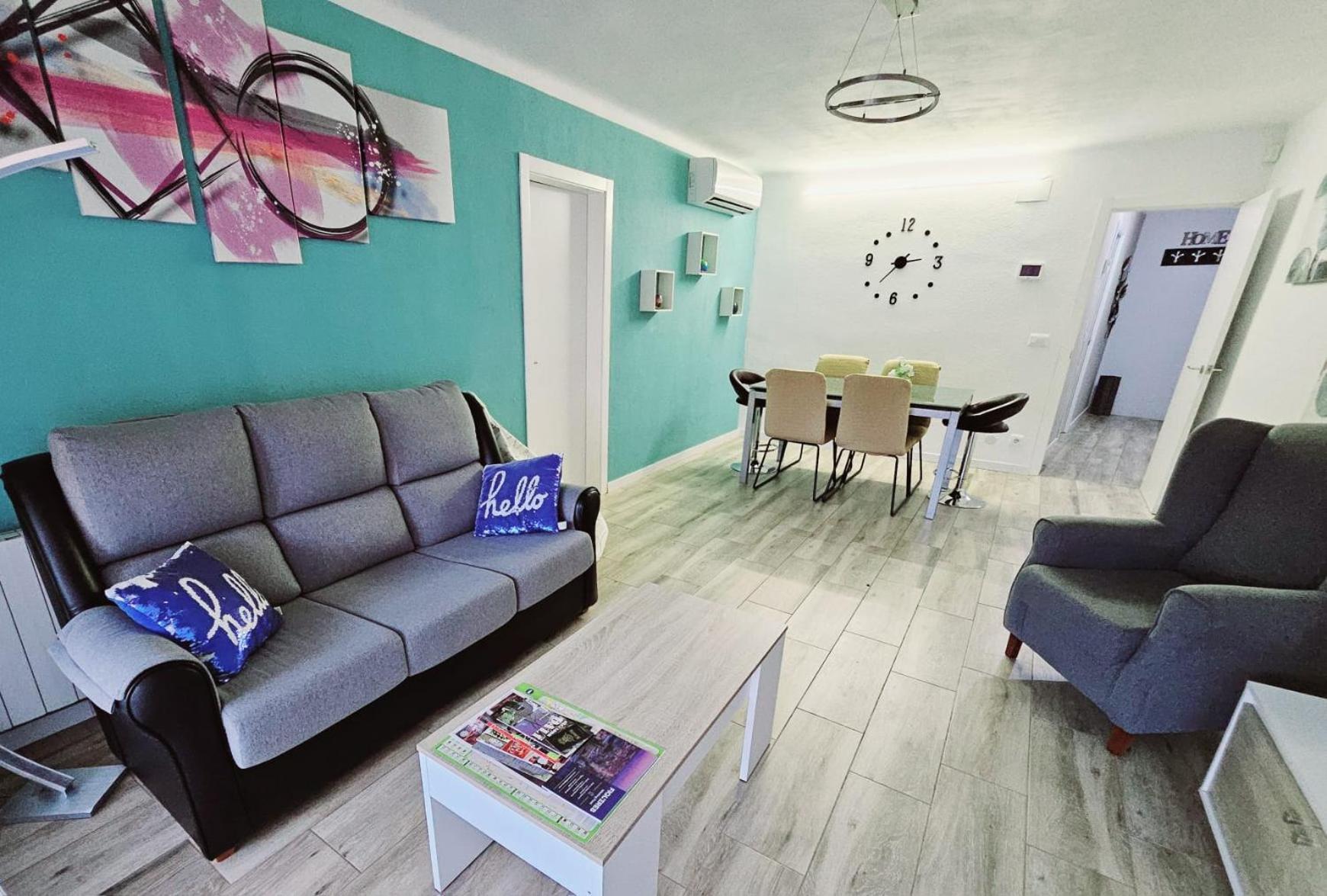 Apartamento Nuria Figueras Extérieur photo