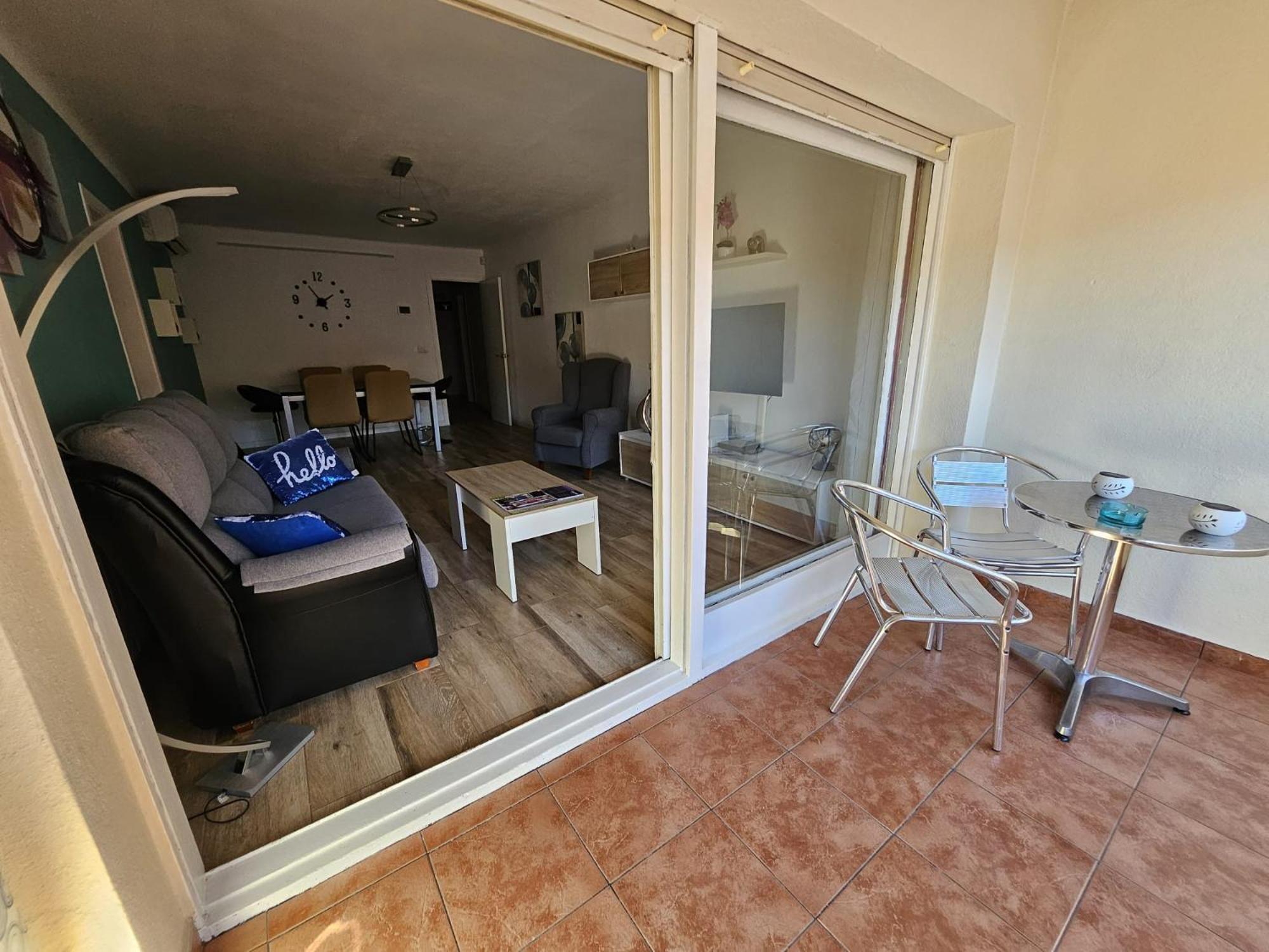 Apartamento Nuria Figueras Extérieur photo
