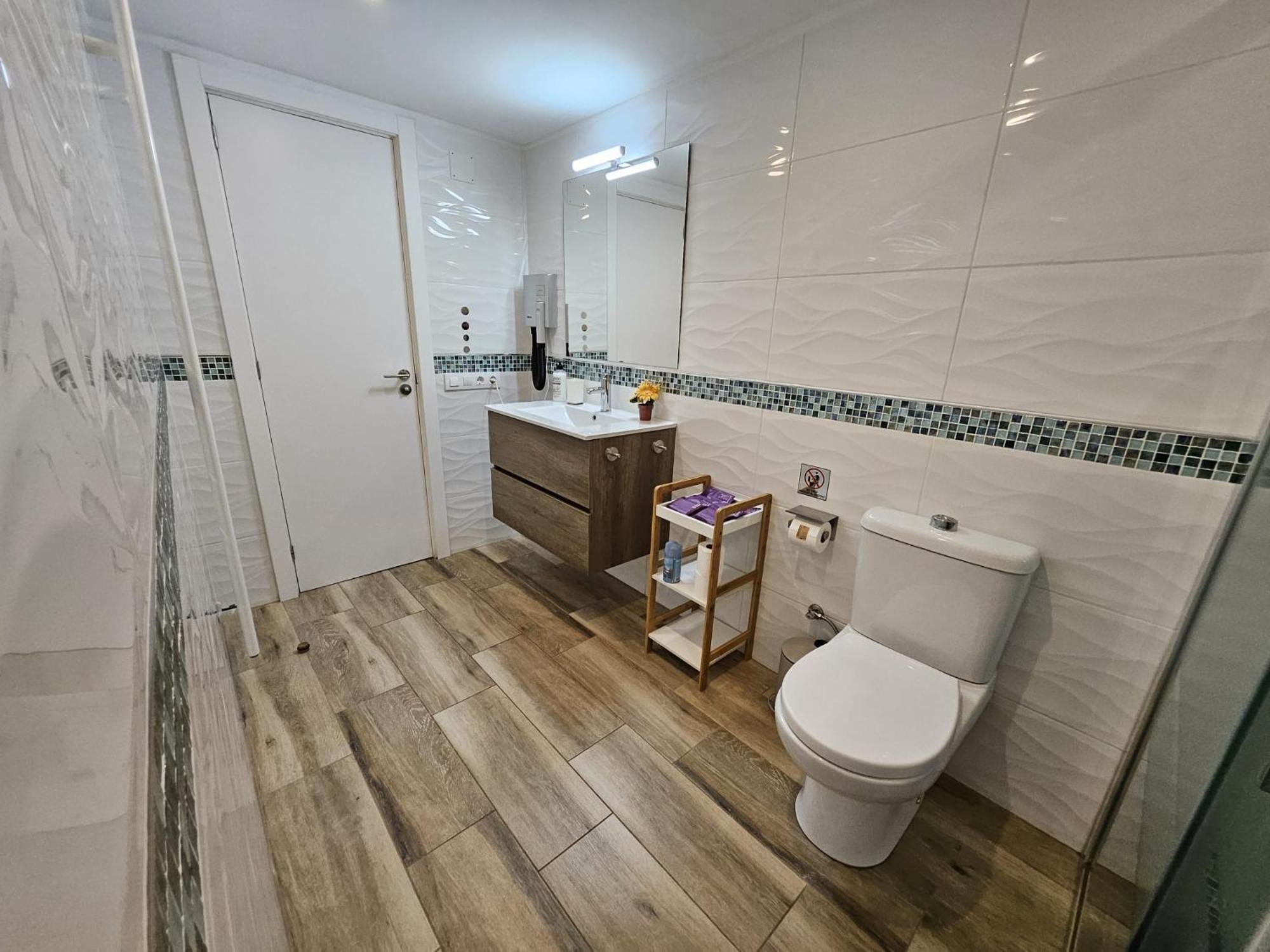 Apartamento Nuria Figueras Extérieur photo